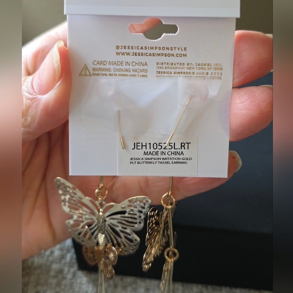Jessica Simpson Elegant Gold Tone Butterfly Dangle Earrings - Picture 12 of 13